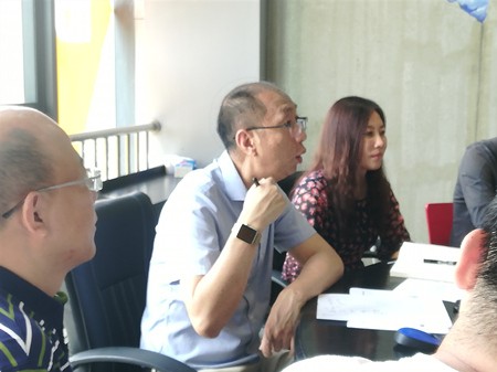 不忘初心、牢記使命，全力打造信息通信領(lǐng)域的大國(guó)重器——高鴻總經(jīng)理王芊到訪武漢分中心調(diào)研