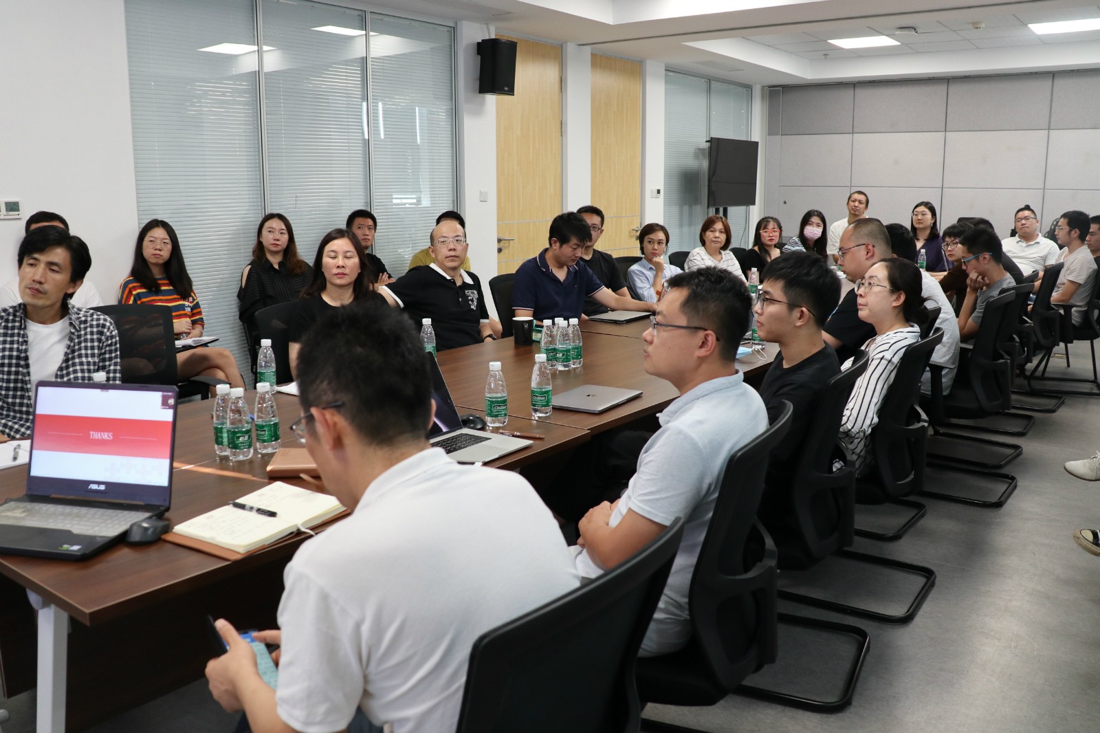 敢打硬仗，善打大仗，能打勝仗——高陽捷迅武漢分公司年中匯報會議圓滿召開